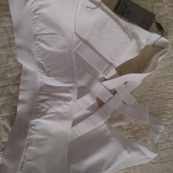 FITTIN Padded Sports Bras*3 Pack*BNWT-*Adjustable Straps*CrossBack*XL - Picture 7 of 8